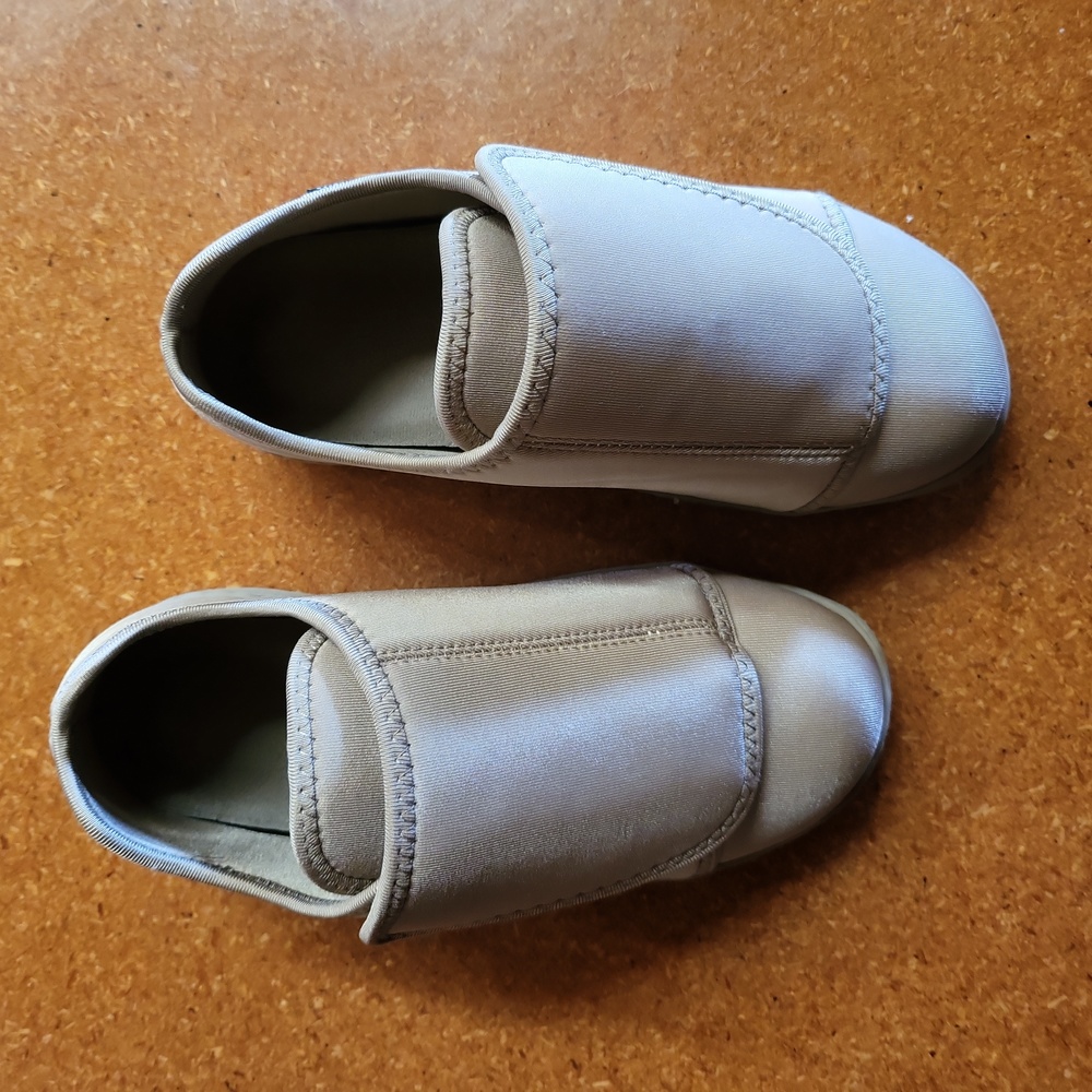 Silverts Velco Shoes for elderly